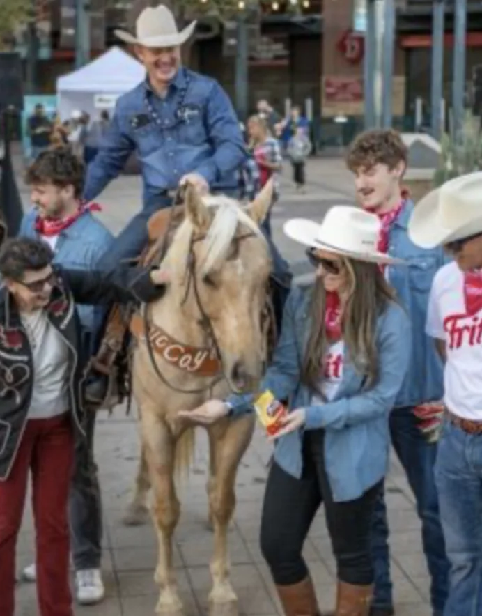 Family with a horse at the Hondo Street Fest
